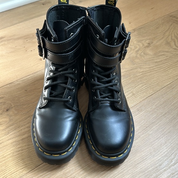 Dr. Martens 1460 8-Eye Bex Buckle Boot - Black size 6 women’s - Picture 6 of 7
